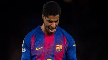 عودة راشفورد.. مايكل كاريك يحدد موقفه من انتقال مهاجم مانشستر يونايتد لصفوفه